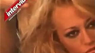 Белен Эстебан в знаменитых испанских топлесс сиськах - порно видео