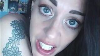 Сколько членов ты отсосал за последнее время, неудачник? - порно видео