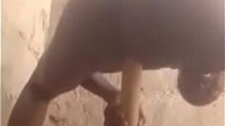 ОДНА КОРОНА ТРАХАЕТ - порно видео