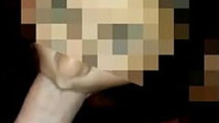 Друг отсасывает у меня посреди карантина - порно видео